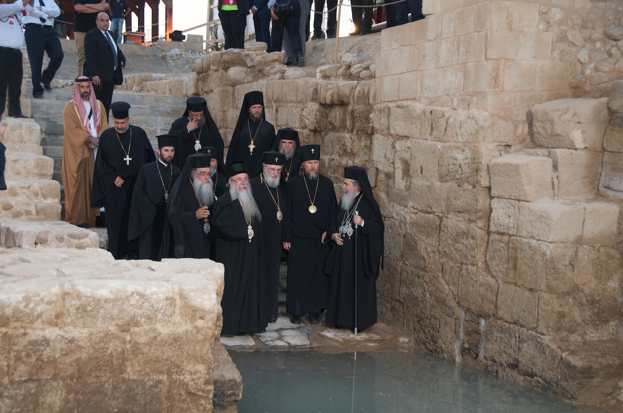 World Orthodox churches pray for peace at Baptism Site
