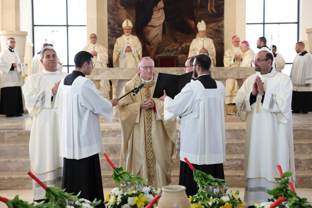 H.E. Cardinal Pietro Parolin and H.E. Cardinal Pierbattista Pizzaballa 4