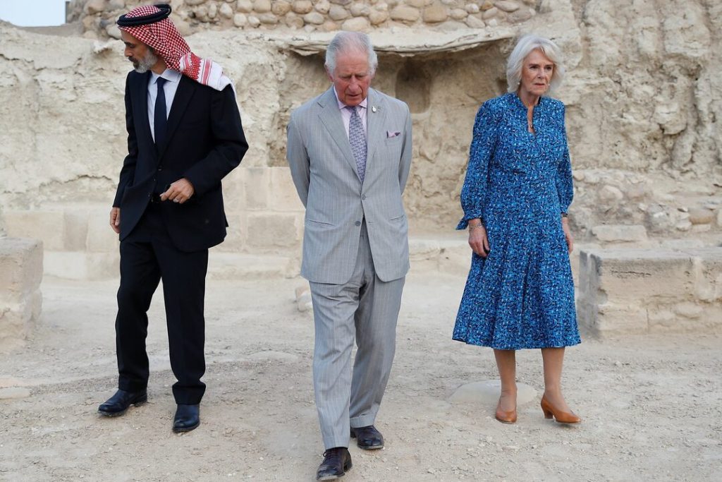 T.R.H.Prince Charles the Prince of Wales and Camilla the Duchess of Cornwall accompanied by H.R.H. Prince Ghazi bin Muhammad 1
