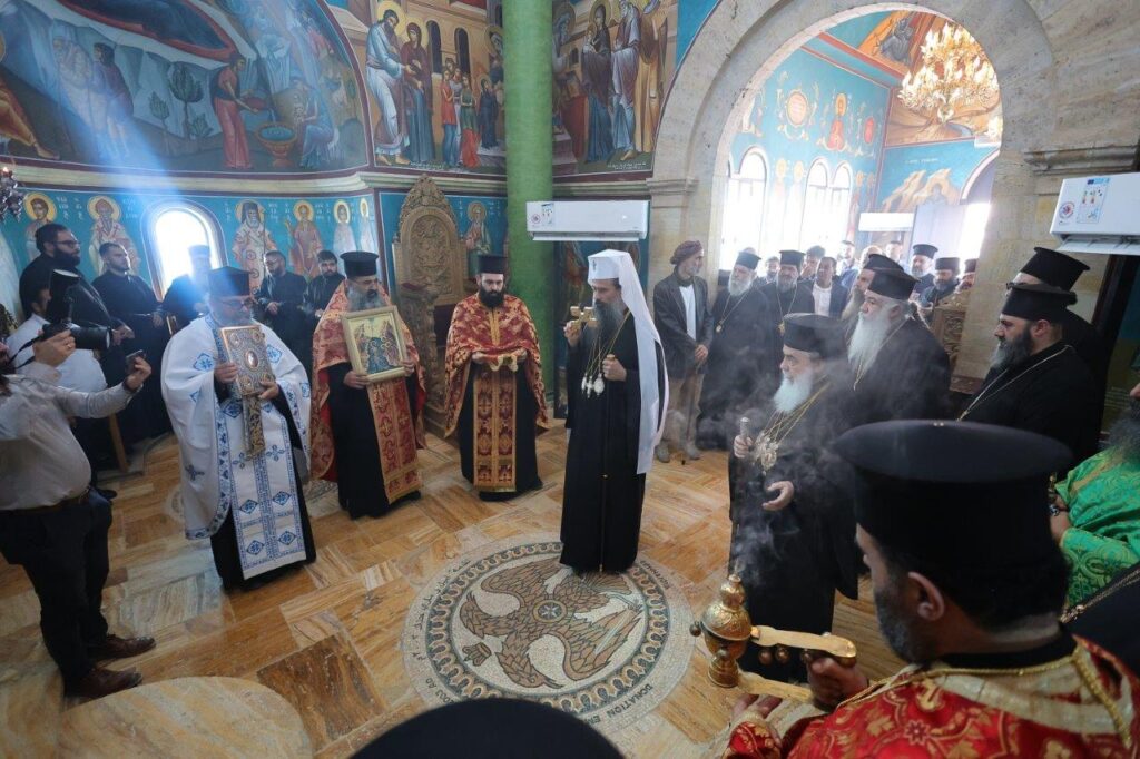 H.H. Patriarch of Bulgaria and Metropolitan of Sofia Daniel and H.B. Patriarch of Jerusalem Theophilos lll 12